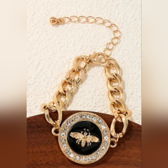 Rhinestone Bee Gold Tone Bracelet - Picture 1 of 1